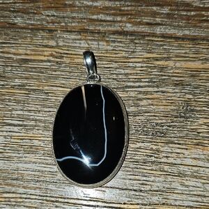 New Sterling Silver Black/Chocolate Banded Agate Pendant